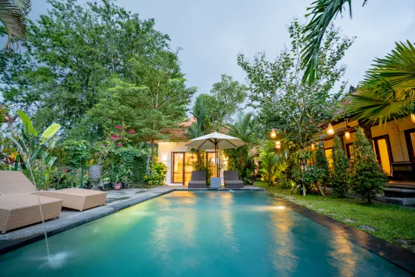 swimming pool 6